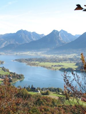 Foto Wolfgangsee Tourismus GmbH: Výhled z Falkensteinu na modré jezero Wolfgangsee